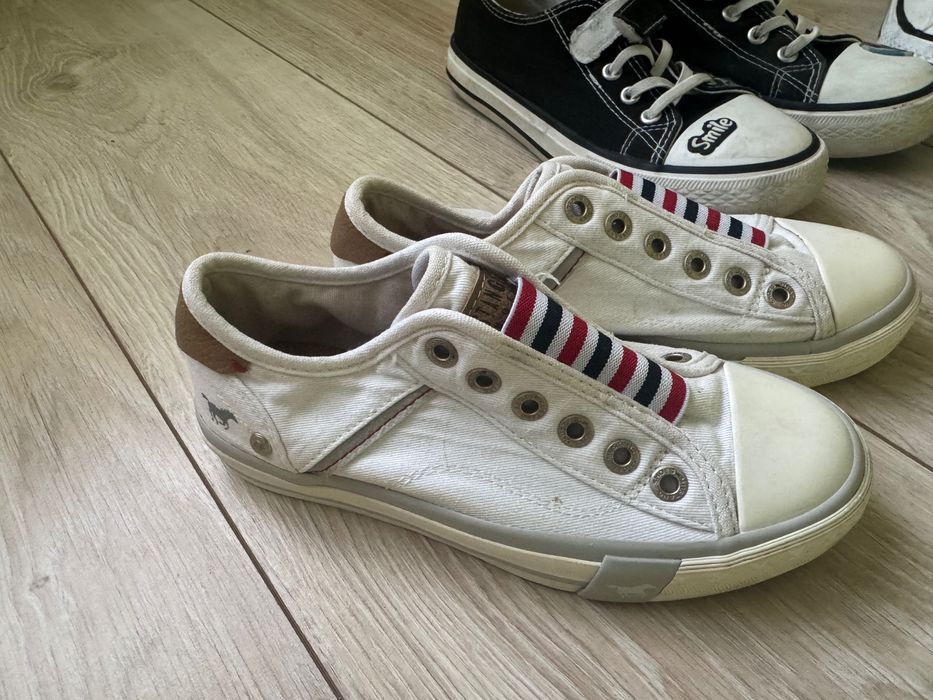 Детски кецове Mat star и Mustang 35 и 32 номер