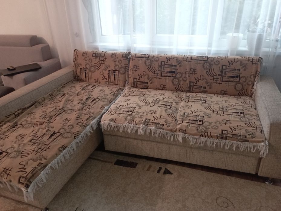 Продам диван, кресло