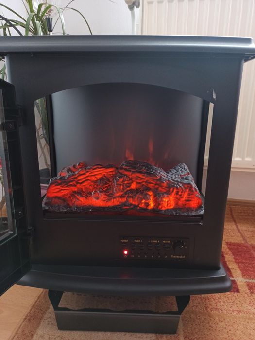 Semineu electric Flame&Shade cu telecomanda. (NOUĂ)