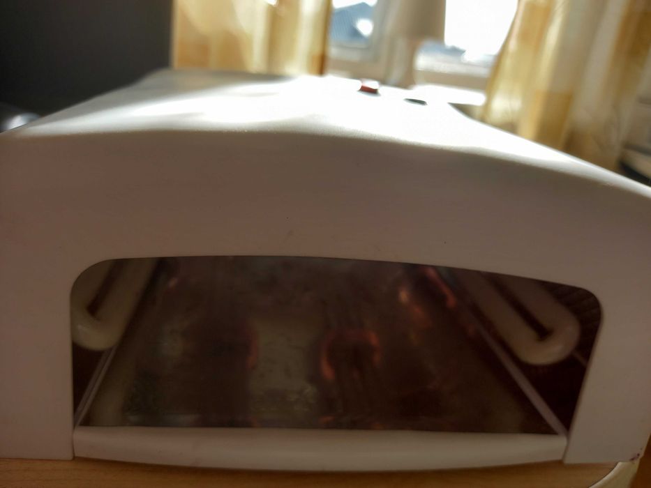 Лампа для маникюра