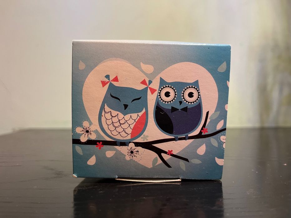 Lumânare parfumată cu bufnițe