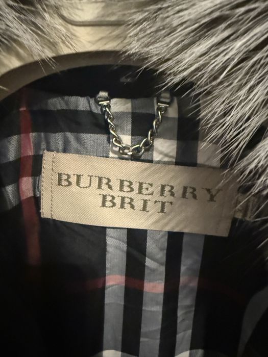Burberry яке с яка от лисица