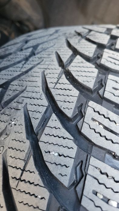 Продавам зимни гуми Nokian  в отлично състояние!