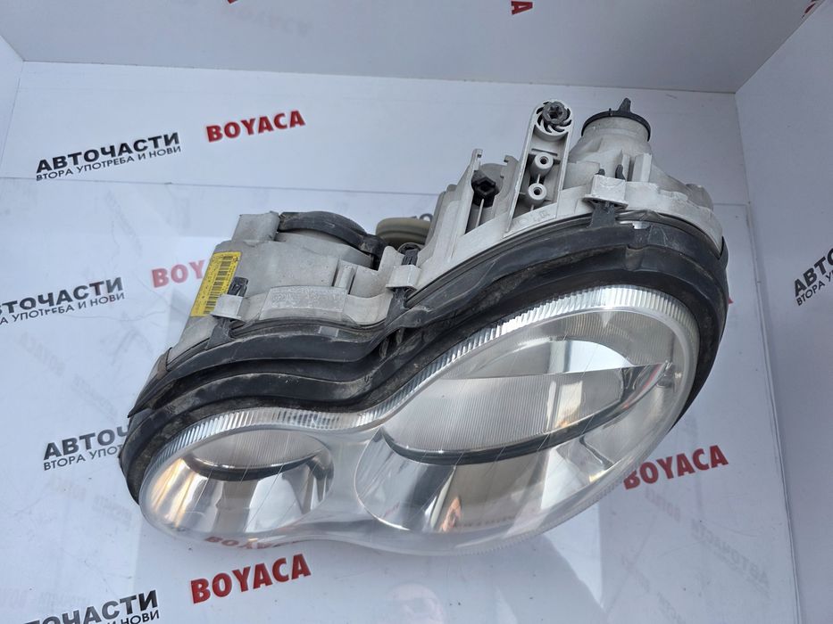 Ляв фар Mercedes C-class W203 фейс