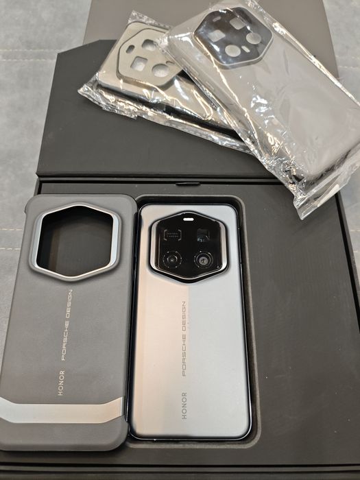 Honor Magic 7 RSR Porsche Design 1TB