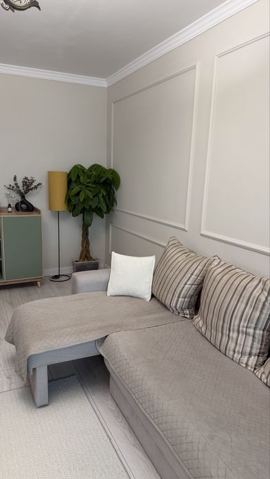 Диван б/у, 3 метра, раскладной