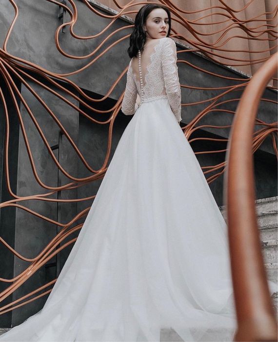 Свадебное платье