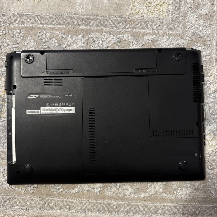 Ноутбук Samsung RV 513
