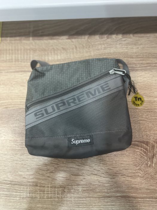 supreme барсетка