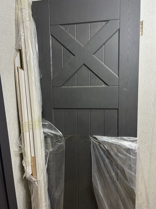 Продам межкомн дверь