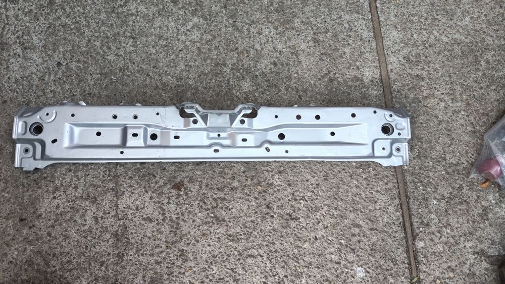 Traversa /Calandru radiator Toyota Corolla E21 2019/2020/2021/2022/2023/2024/2025/2026