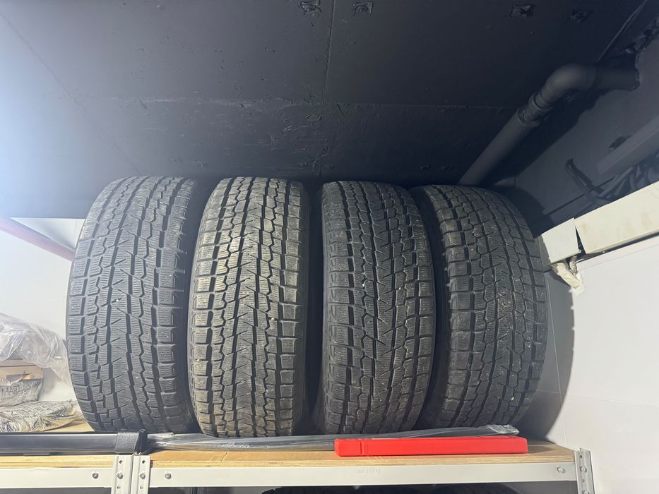 Yokohama Зимние липучки Ice Guard G075 245/50 R20  комплект