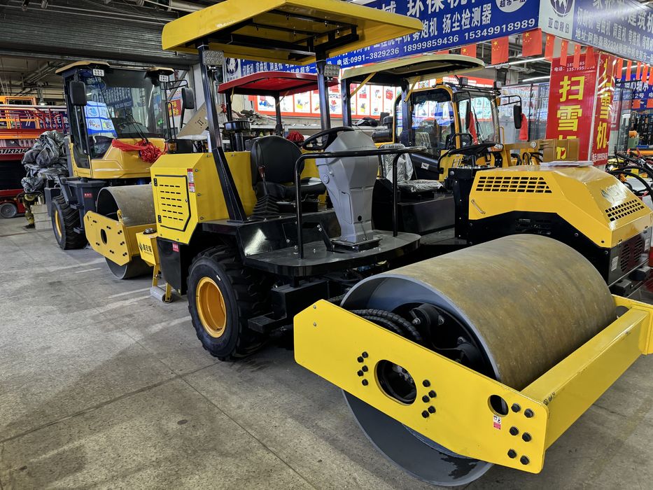 Виброкаток Каток 1 -15 тон