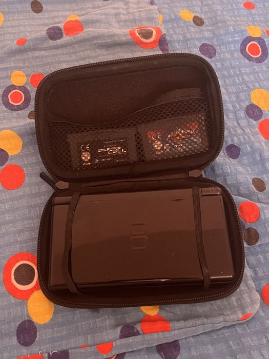 Nintendo DS Lite