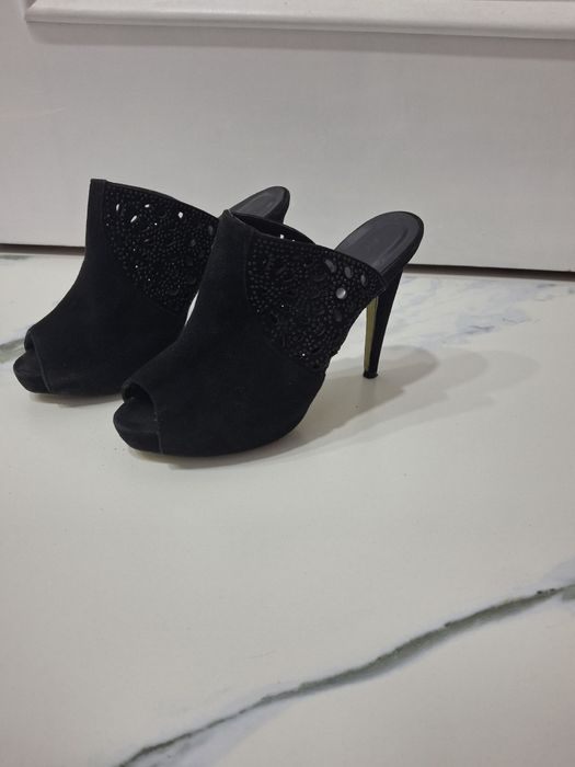 Босоножки женские 37 размер