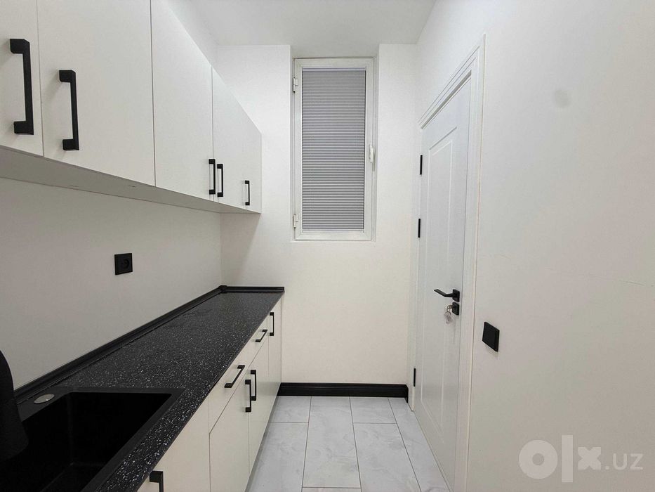 Аренда коммерческого помещения 65 м², Ц-6, первая линия
