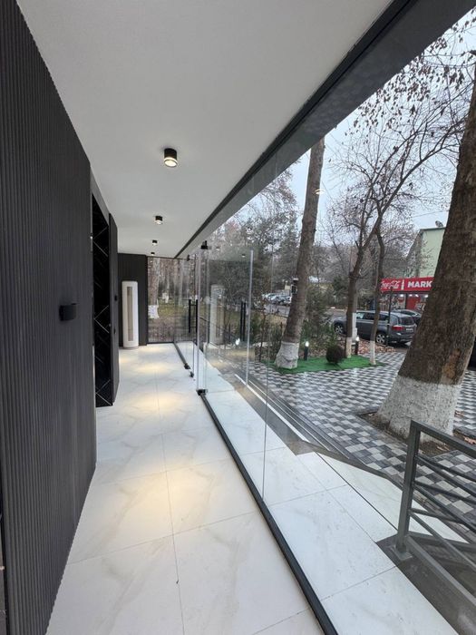 Срочно сдается офис чиланзар 6 кв метро мирзо улугбек 2 линия 60м2