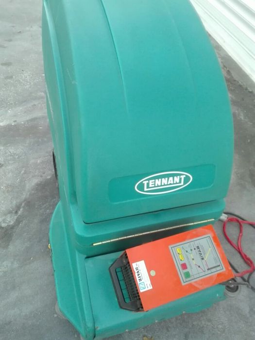Подополираща машина Tenannt 2550/ 36V Полиране Всички Настилки