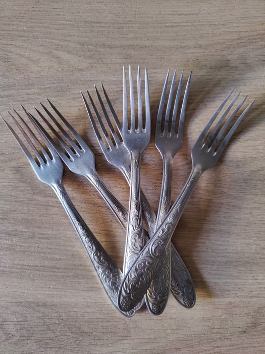 Набор столовых вилок
