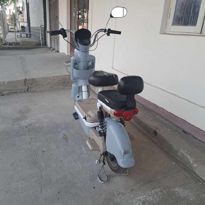 Skuter sotiladi elektro