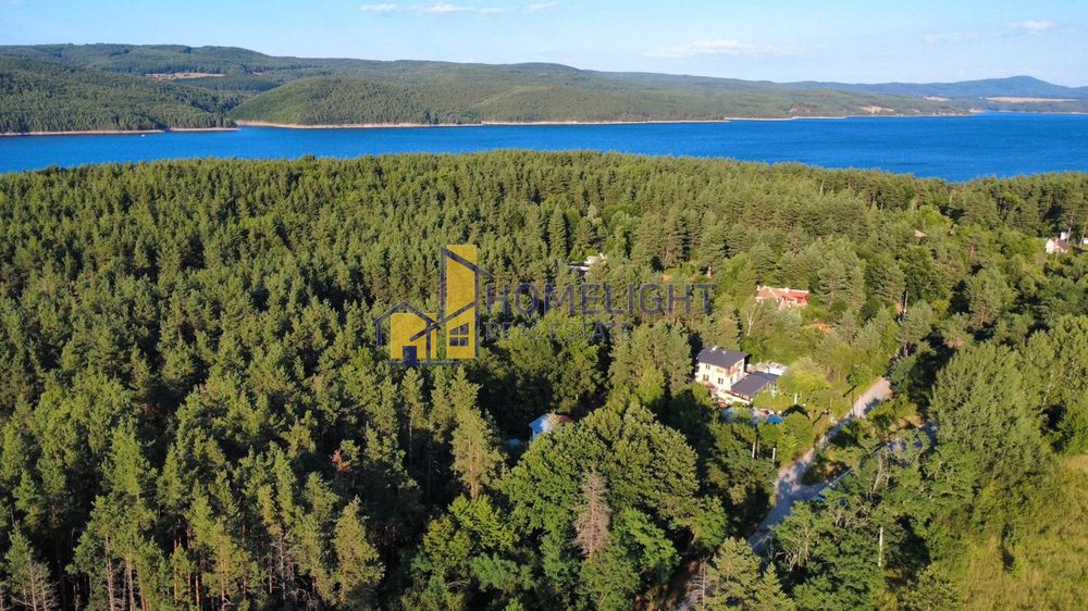 Парцел в с. Долни Пасарел