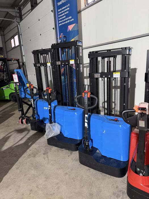 Transpaleta cu Catarg Liza Electrica 1500Kg