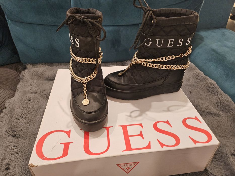 Cizme fara inchidere Guess