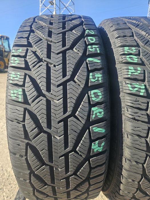 Vând anvelope iarna 205/50r17 205/50r17