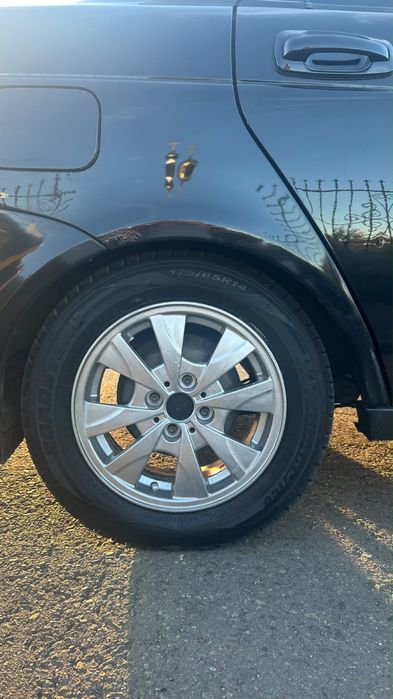 В продаже LADA PRIORA.