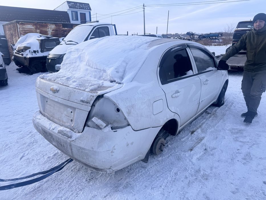 В разборе шеврале нексия