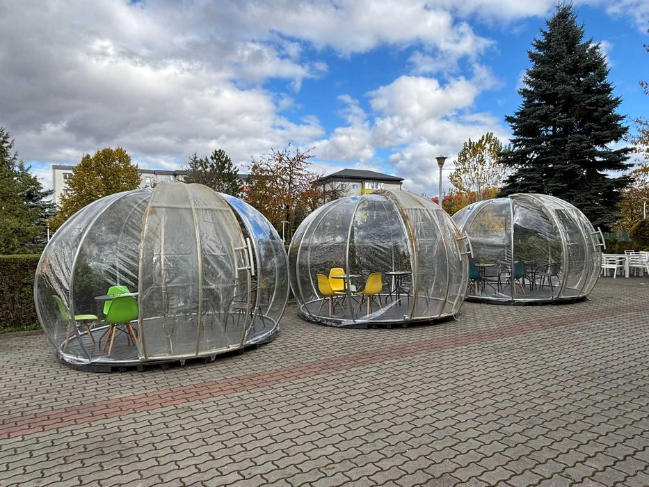 Inchiriere Mese, Scaune, Igloo-uri, Decoratiune si Transport Logistica