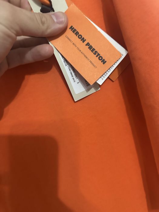 Tricou heron preston