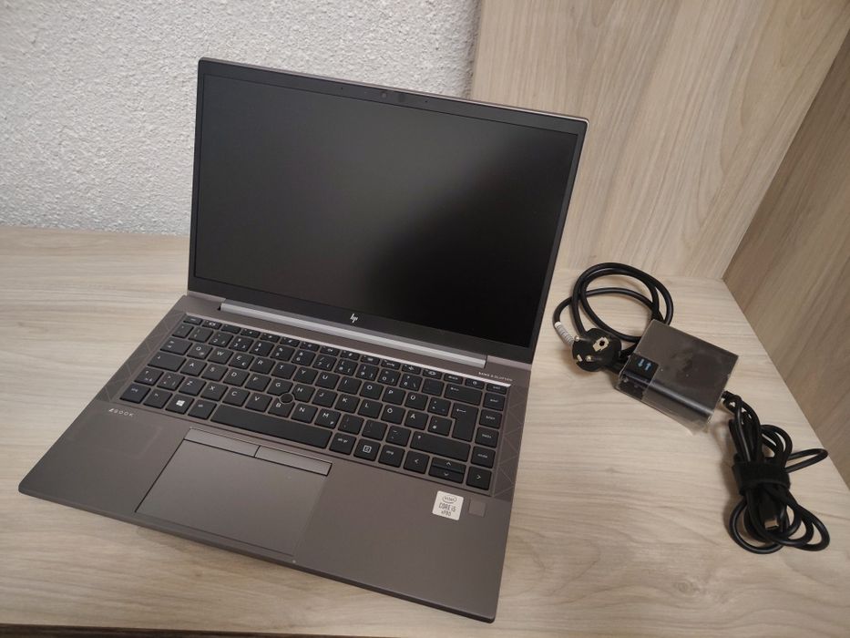 HP Zbook Firefly  14 G7 Бизнес клас.