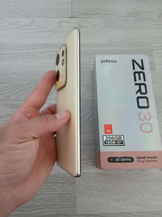 Infinix ZERO 30 8/256GB!