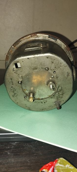 Часы советского автомобиля