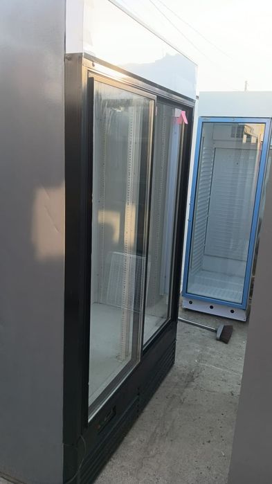 Ветринные холодильники разные!