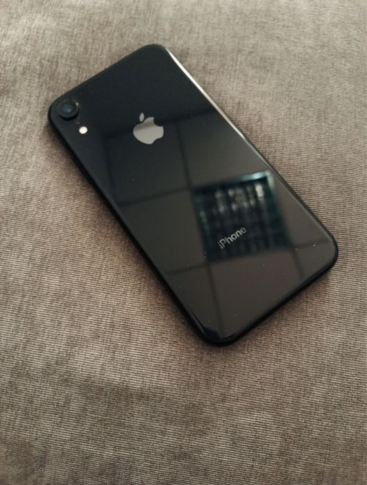 Айфон XR срочно!!