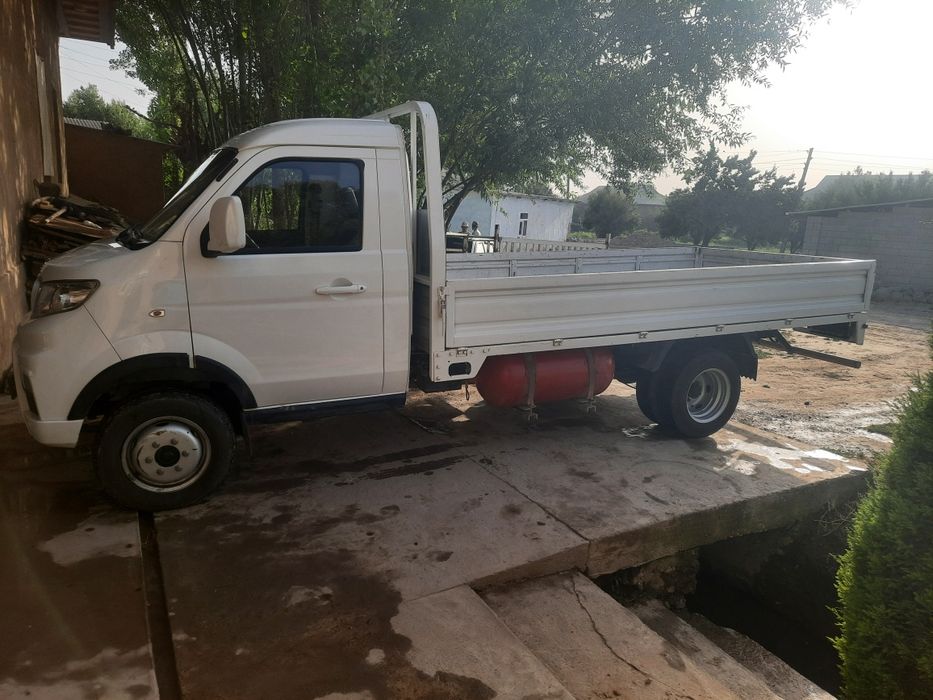 Sheneray T50 sotiladi