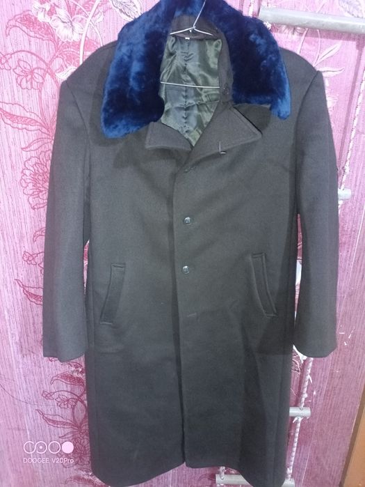 Шинель  военный.