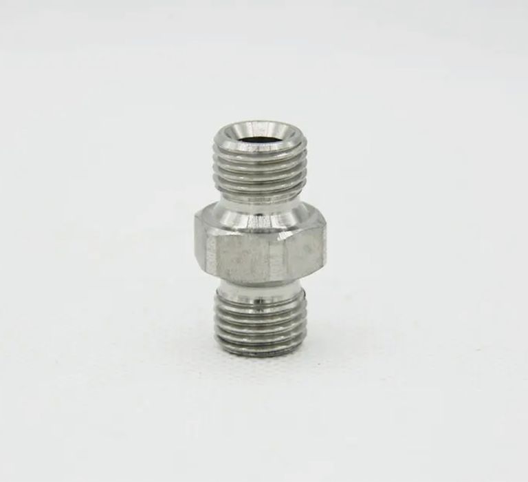 Муфа за маркуч 1/4  за машини за безвъздушно боядисване Graco,Wagner!