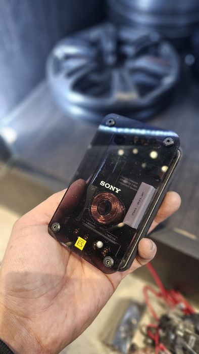 Кроссоверы Helix,Sony