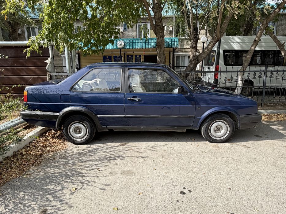 Продам Volkswagen Jetta