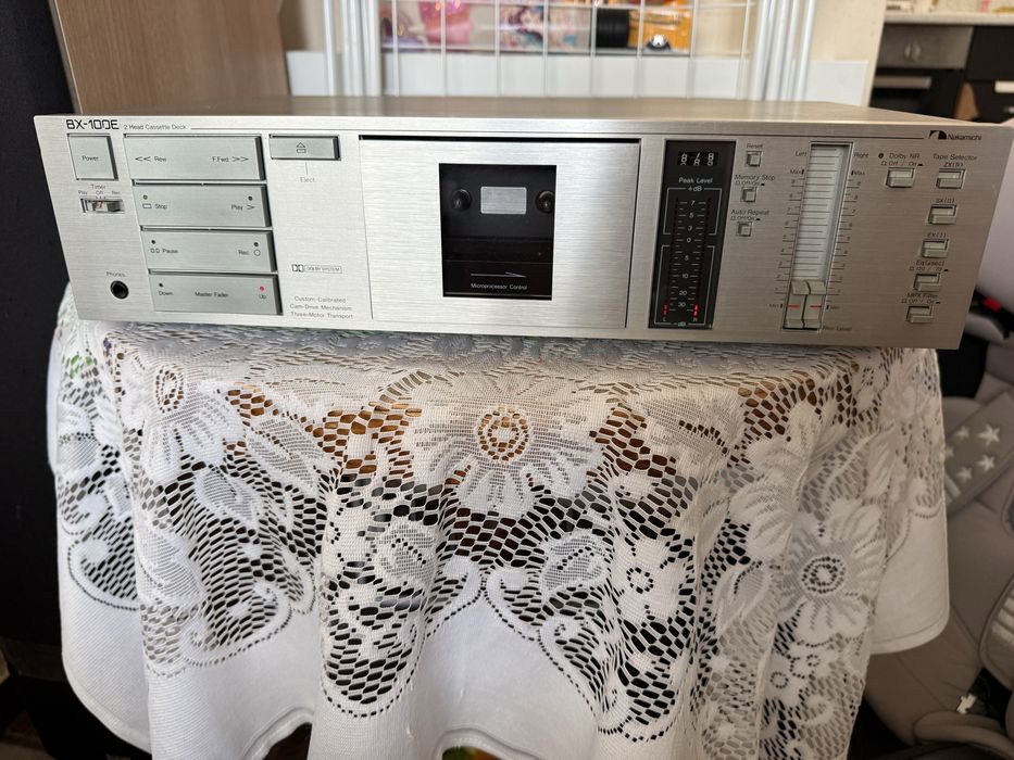 Nakamichi BX-100e Качествен дек