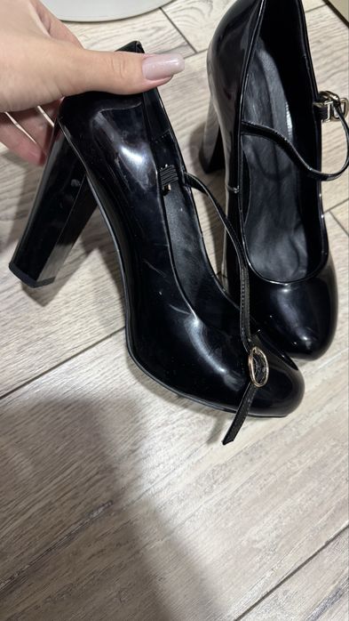 Туфли женские