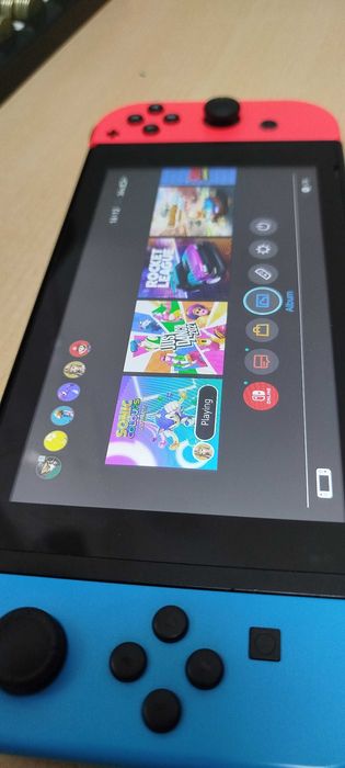 Nintendo Switch + 3 игри