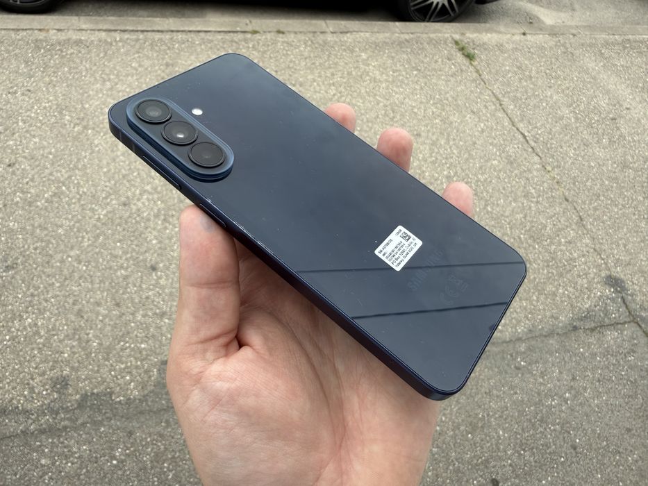 Samsung A57 128gb