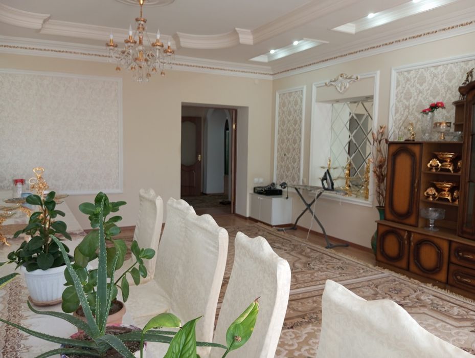 Продается добротный дом из 6 ком. В районе Тайвань