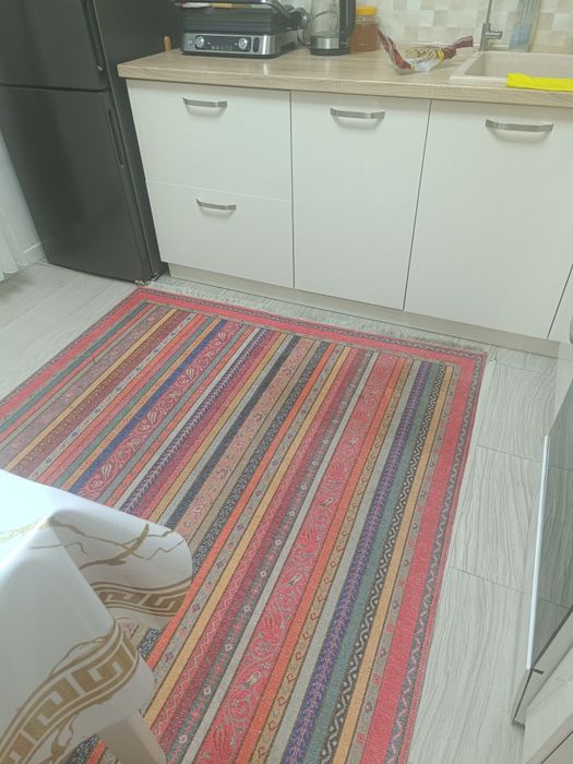 Продам палас для кухни или коридора
