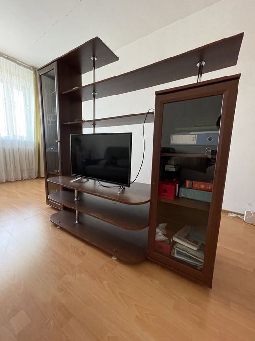 СРОЧНО!!! Скидка. Продам горка для гостиной.