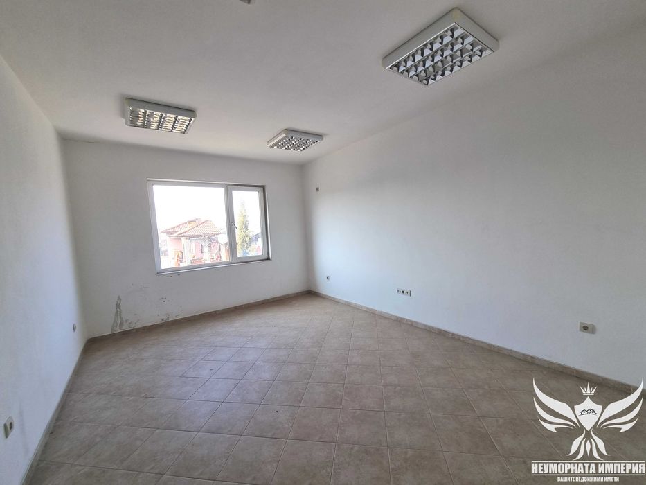 Под наем помещения, офиси, склад 265кв.м. в гр.Асеновград